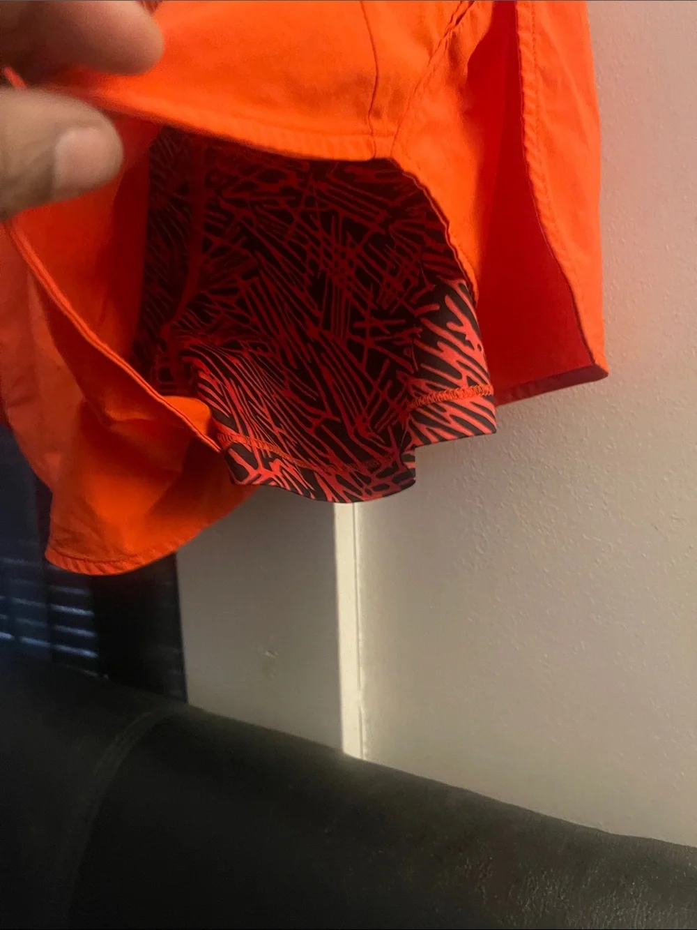 Nike Women's Full Flex 2-in-1 Twist Shorts Crimson Orange Black Size Medium NWOT - Picture 9 of 12